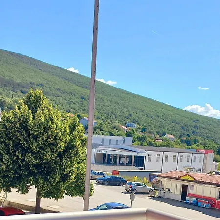 Loncar Apartment